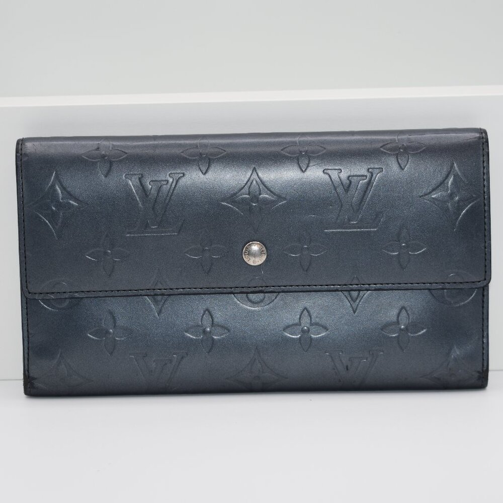 Louis Vuitton Navy Blue Matte Vernis Sarah International Wallet
